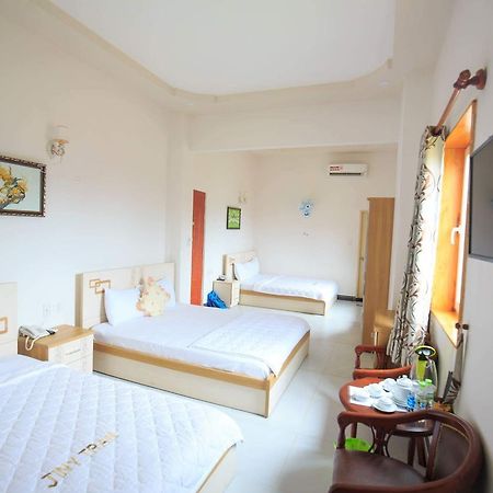 Jiny Tran Hotel Duong Dong  المظهر الخارجي الصورة