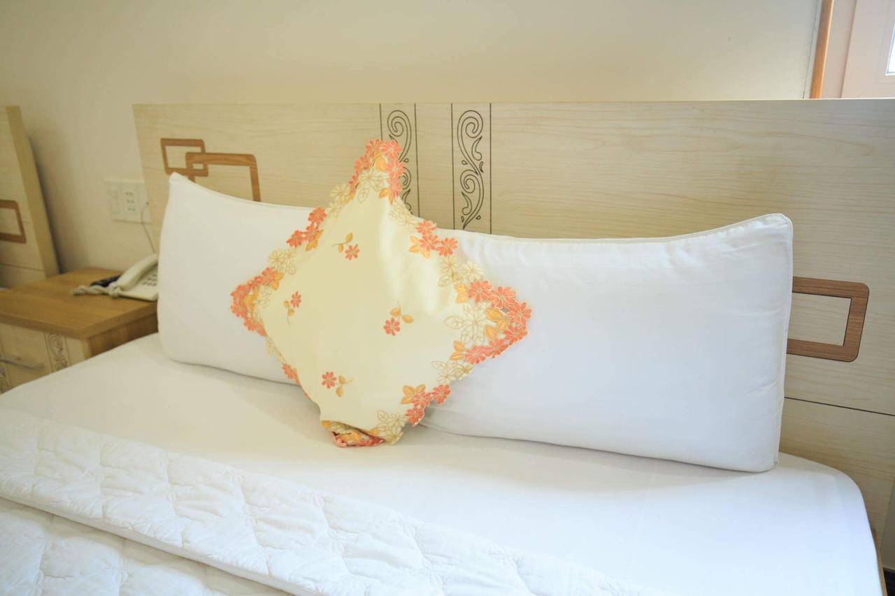 Jiny Tran Hotel Duong Dong  المظهر الخارجي الصورة