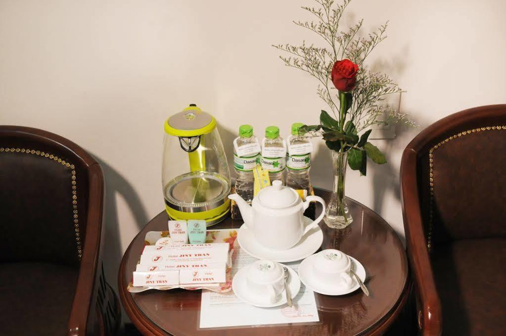 Jiny Tran Hotel Duong Dong  المظهر الخارجي الصورة